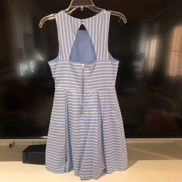 Blue and White Dress - Picture 2 of 3